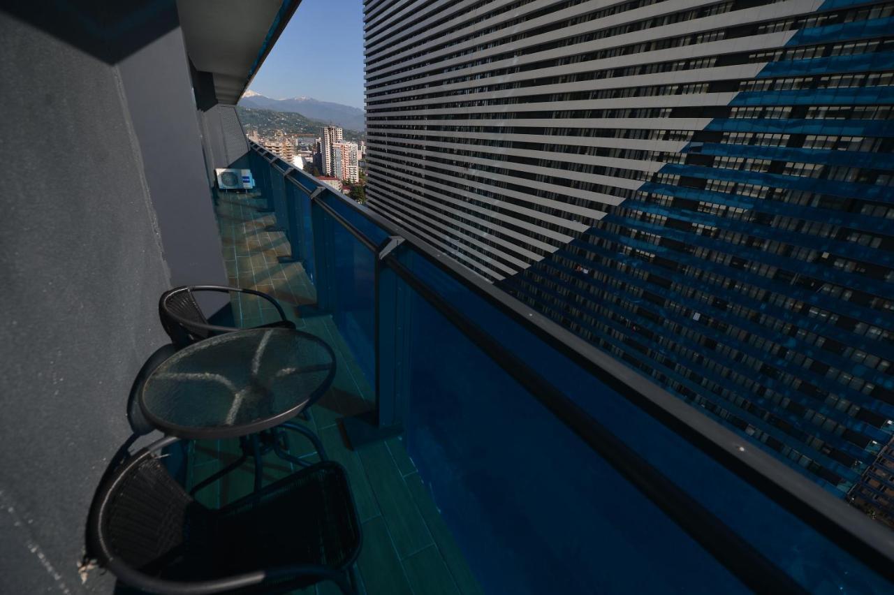 Orbi City Twins Tower Batumi Exterior photo